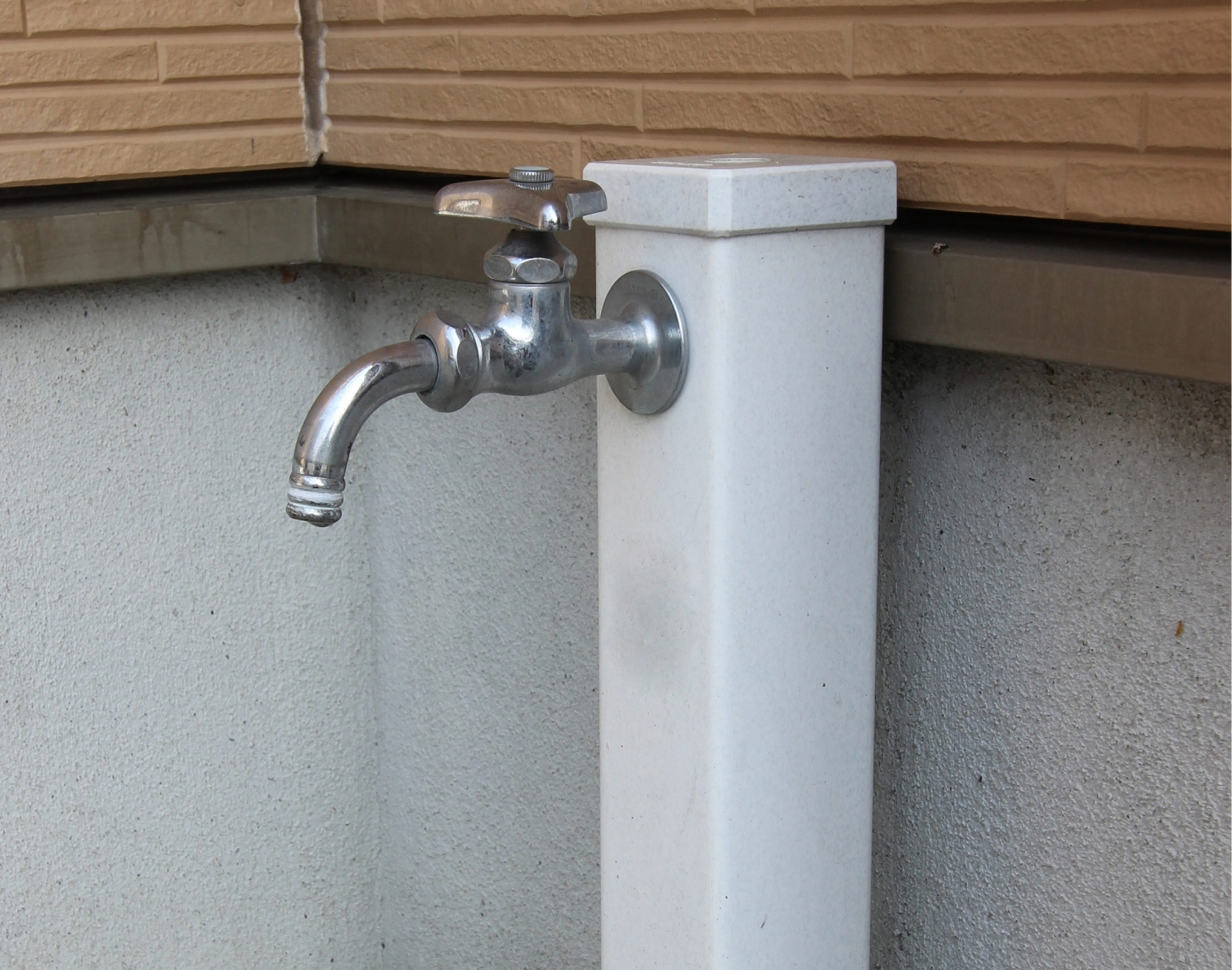 屋外・水道柱の作業料金